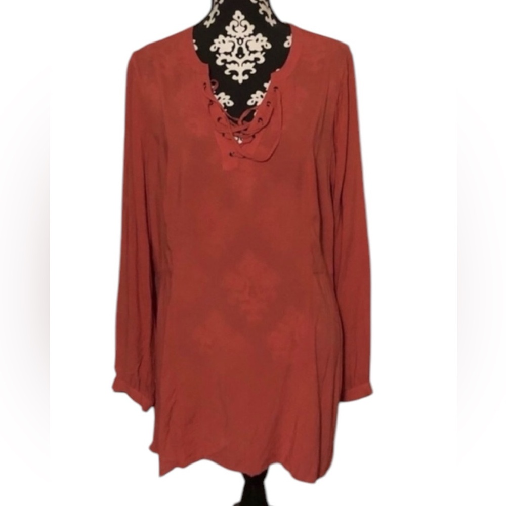 Torrid slip on flowy blouse